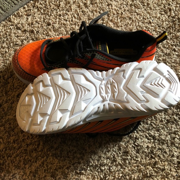 Boys NWOT sketchers nitrate size 6 - Picture 3 of 4